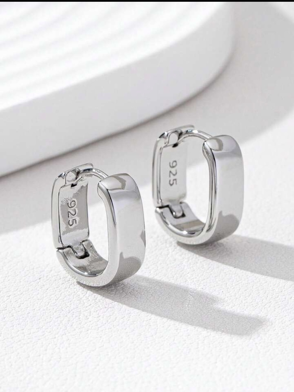 NWOT Sterling Silver Chunky Huggie Hoop Earrings - Silver - Picture 6 of 7
